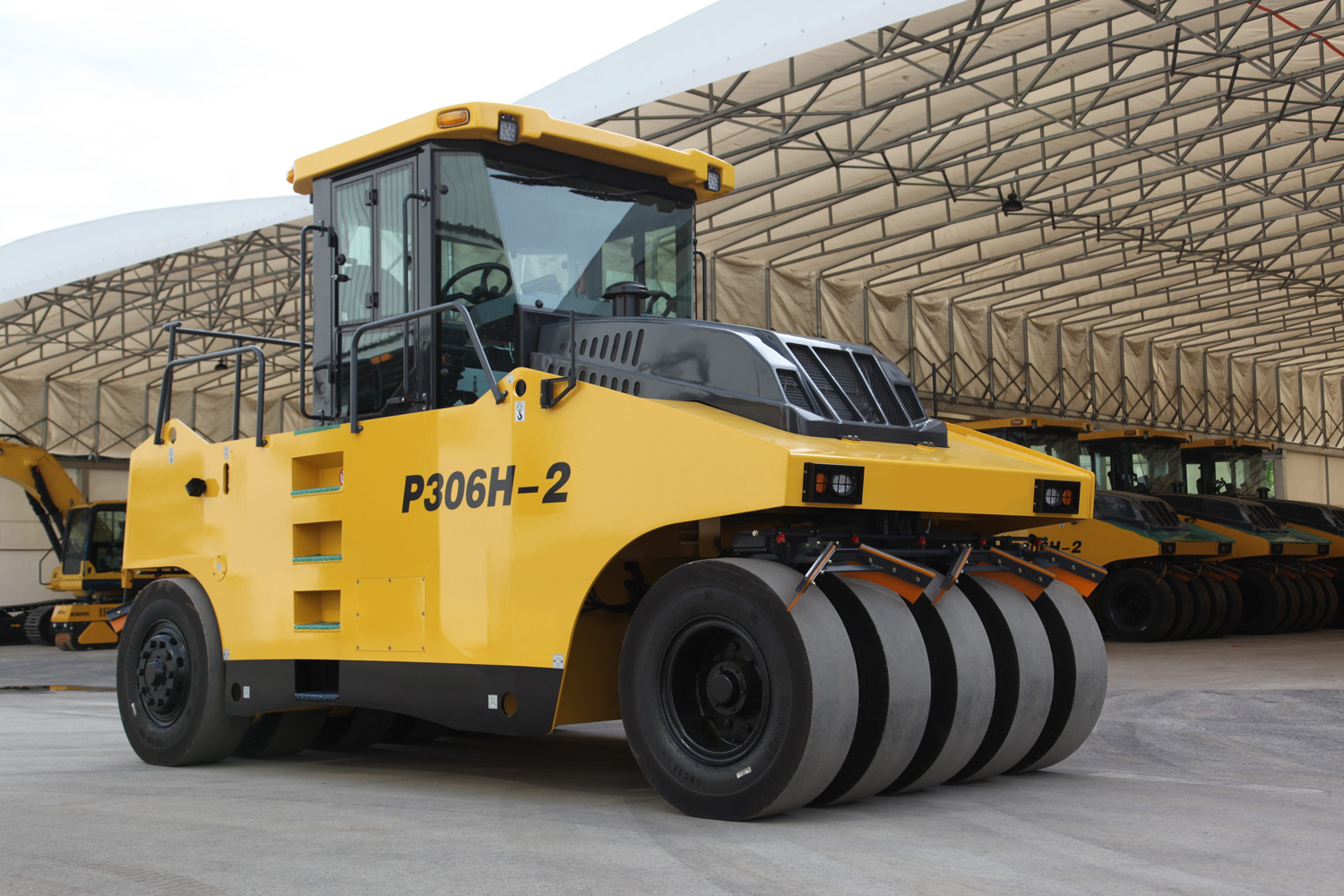P306H-2 Rodillos neumáticos