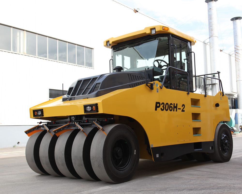 Rodillo compactador neumático de 30 toneladas