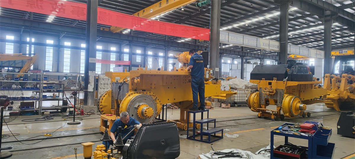 Sistema hidráulico de alta precisión de la niveladora minera 600HP SD46