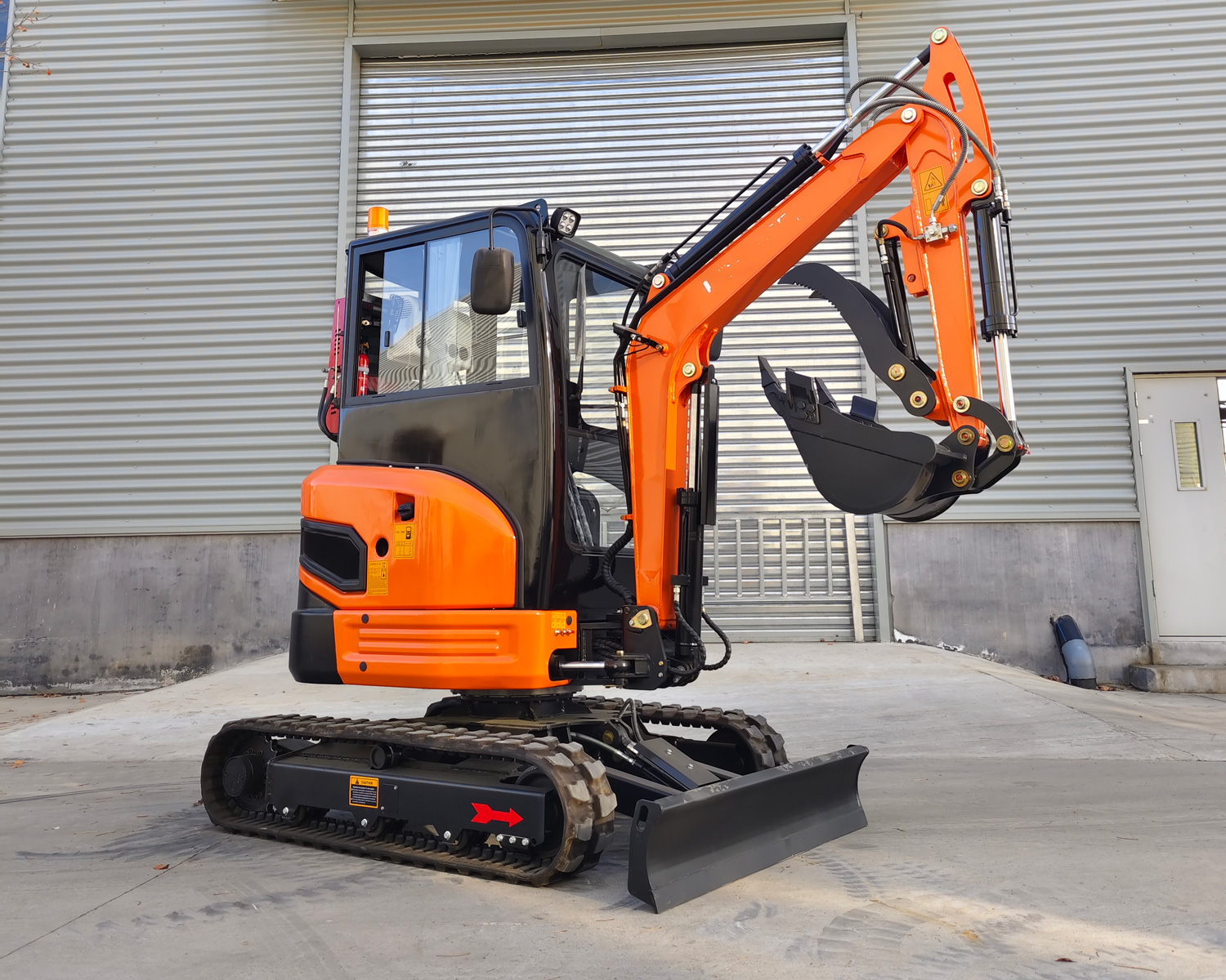 SH30 Miniexcavadora
