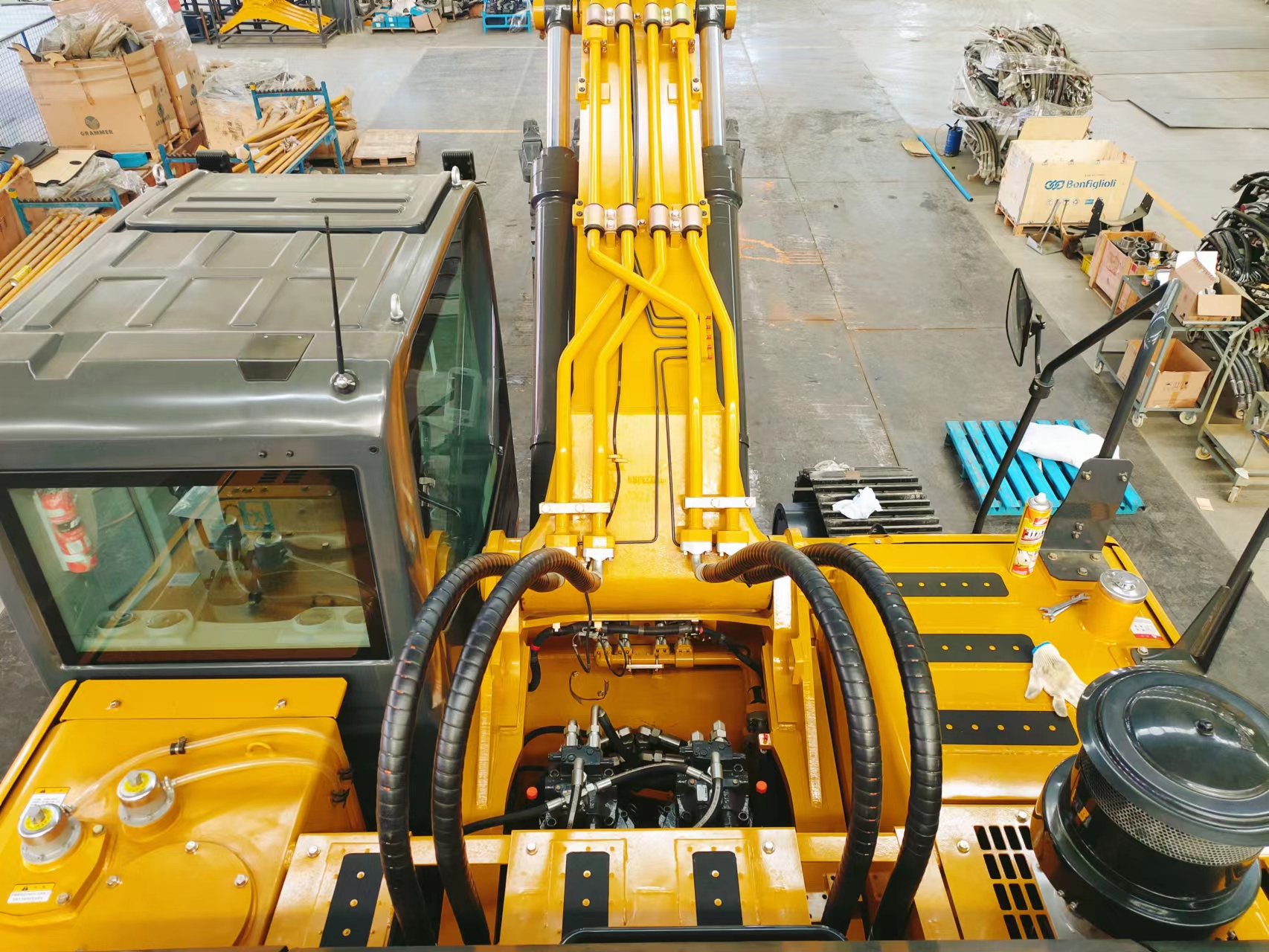  excavadora grande de 250 kW