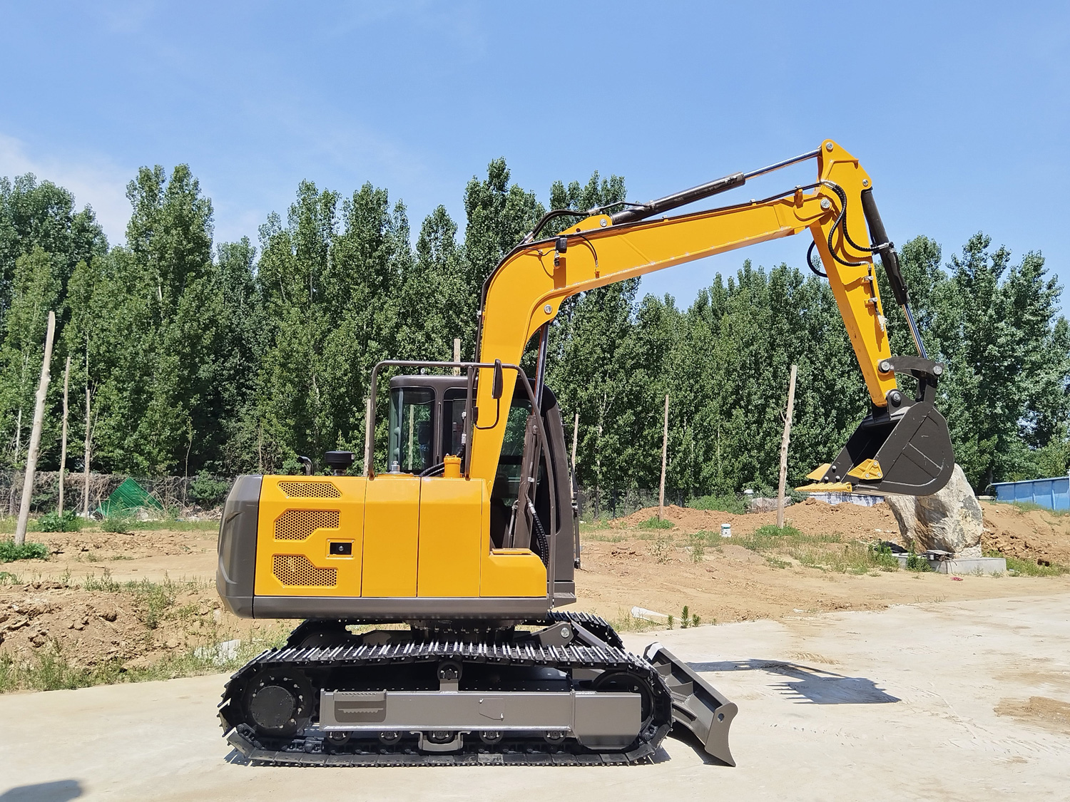 SH75 Pequeña excavadora