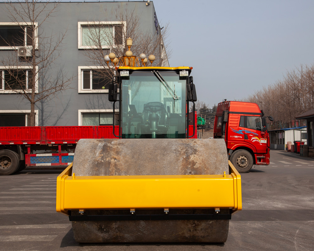  rodillo compactador Weichai de 131HP