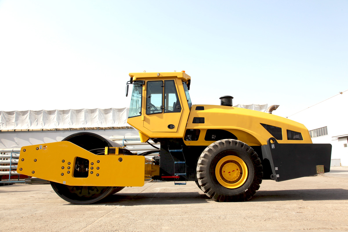  rodillo Weichai de servicio ultrapesado de 36 toneladas y 370 HP